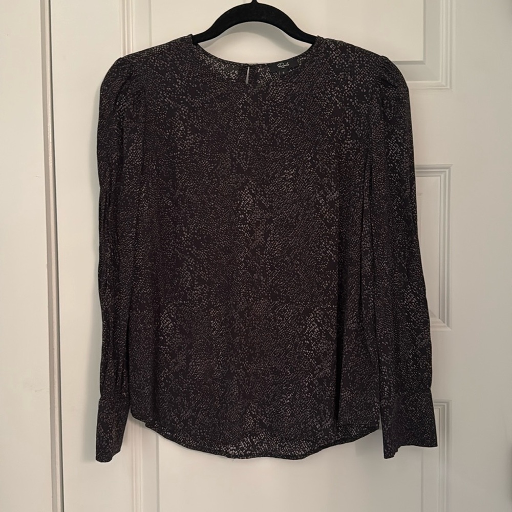 Rails Roslyn Slate Python Women’s Long Sleeve Blo… - image 3